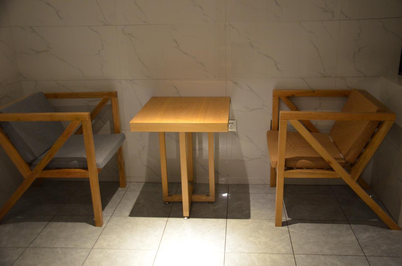 Qifan Hotel Kunming Train Station Branch エクステリア 写真